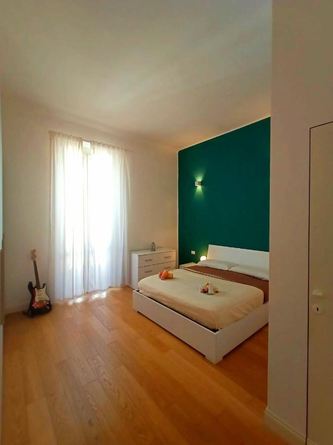 Ferienwohnung Charming Ringhiera House In The Heart Of Mailand Exterior foto